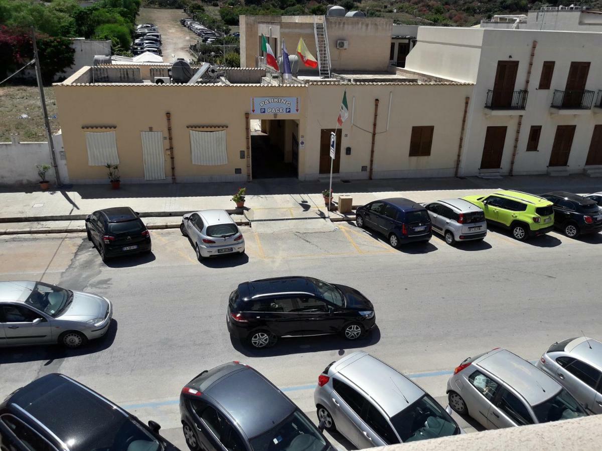 Morfino Vacanze Apartments San Vito Lo Capo Buitenkant foto